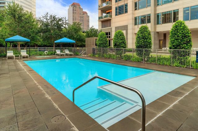 1275 S Post Oak Lane 2502, Houston, TX 77056