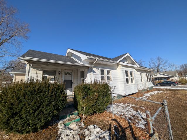 1403 W 4th Street, Anderson, IN 46016