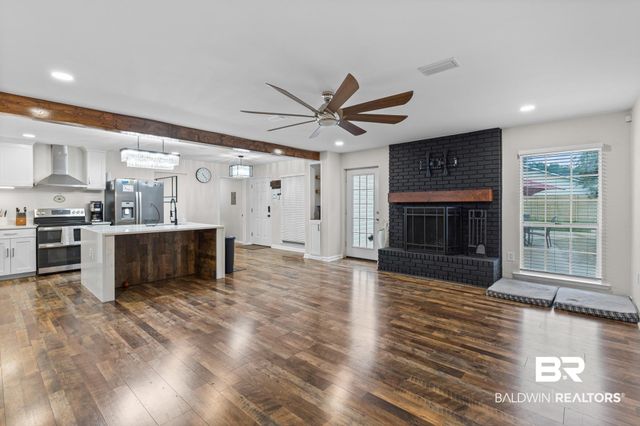 6208 S Pine Needle Drive, Mobile, AL 36609