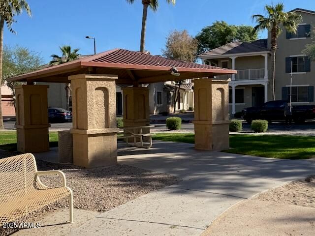 637 S Buena Vista Avenue, Gilbert, AZ 85296