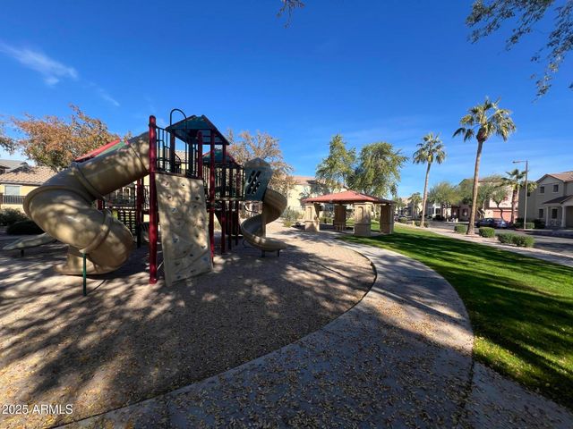 637 S Buena Vista Avenue, Gilbert, AZ 85296