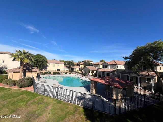 637 S Buena Vista Avenue, Gilbert, AZ 85296