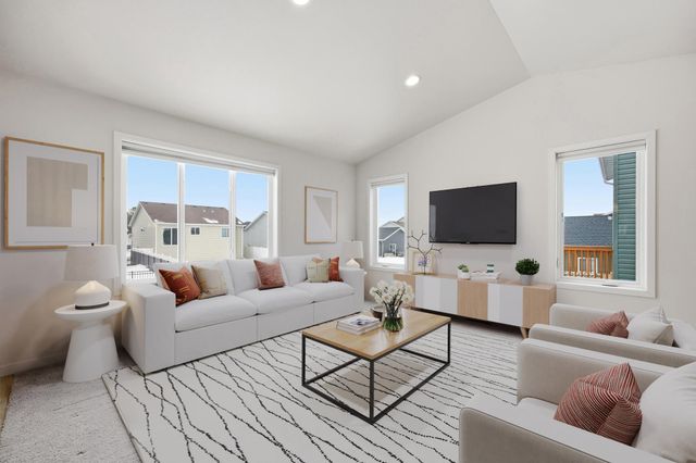 6730 71st Avenue S, Horace, ND 58047