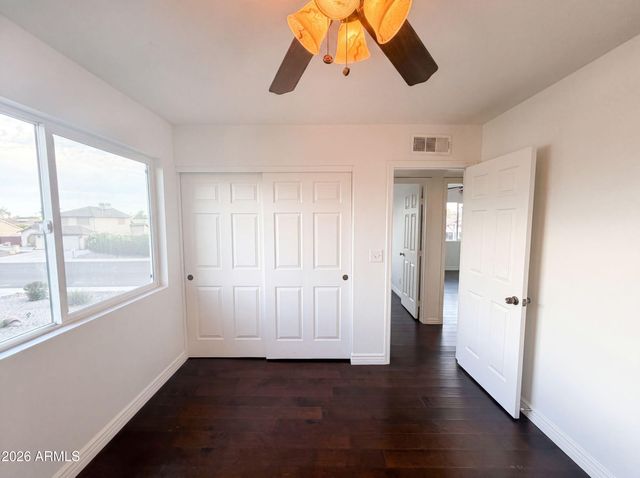 6115 W PORT AU PRINCE Lane, Glendale, AZ 85306