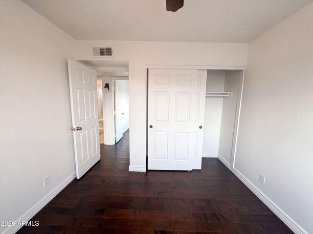 6115 W PORT AU PRINCE Lane, Glendale, AZ 85306