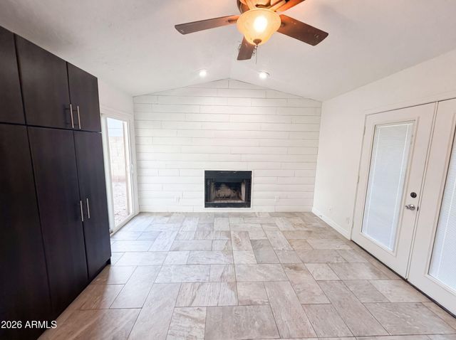 6115 W PORT AU PRINCE Lane, Glendale, AZ 85306