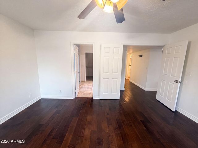 6115 W PORT AU PRINCE Lane, Glendale, AZ 85306