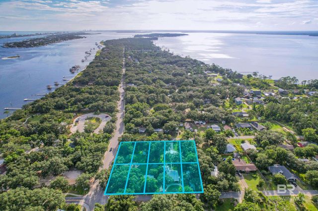 5661 Galvez Road, Pensacola, FL 32507