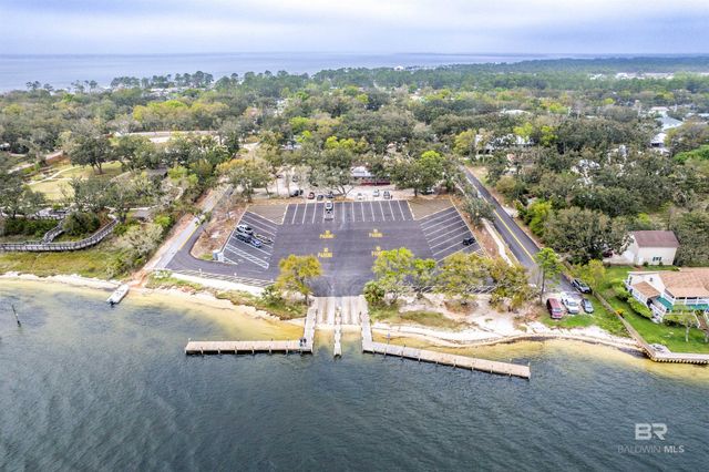 5661 Galvez Road, Pensacola, FL 32507