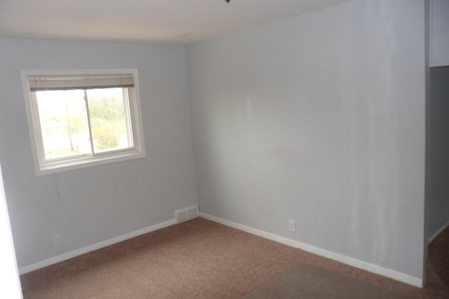 992 Kettering Avenue, Pontiac City, MI 48340