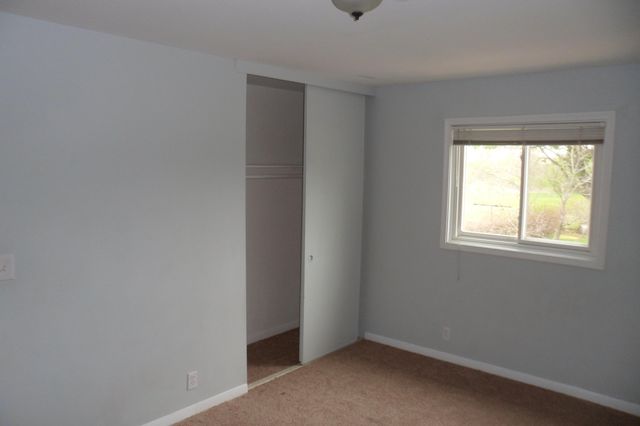 992 Kettering Avenue, Pontiac City, MI 48340