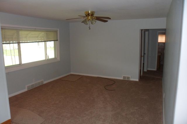 992 Kettering Avenue, Pontiac City, MI 48340