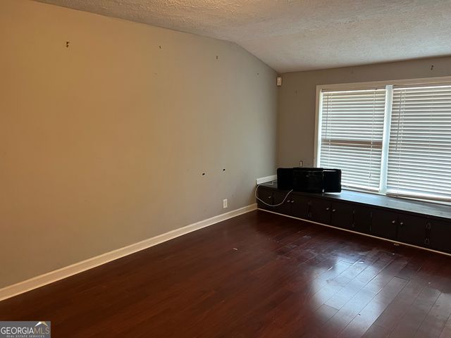 50 Green Acres Drive, Carrollton, GA 30117