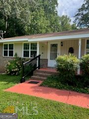 50 Green Acres Drive, Carrollton, GA 30117