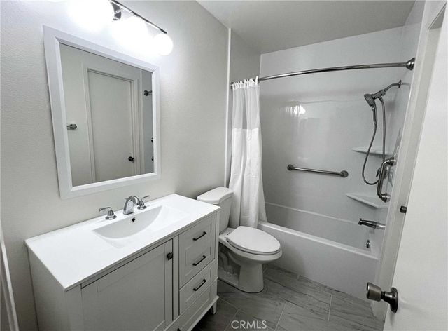 257 Huntington, Irvine, CA 92620