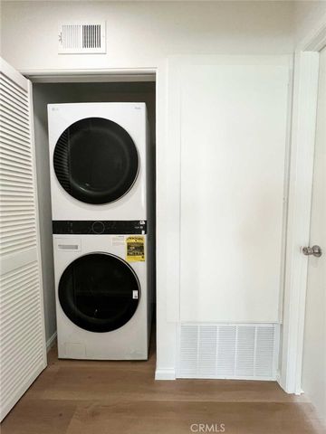 257 Huntington, Irvine, CA 92620