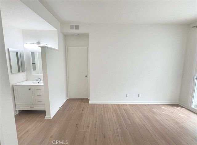 257 Huntington, Irvine, CA 92620