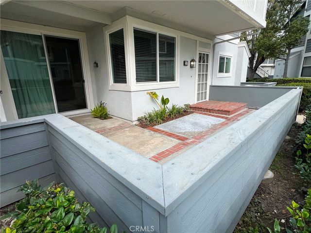 257 Huntington, Irvine, CA 92620