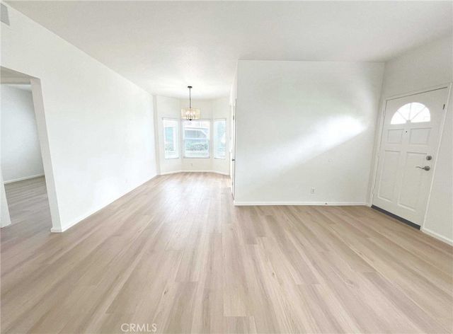 257 Huntington, Irvine, CA 92620