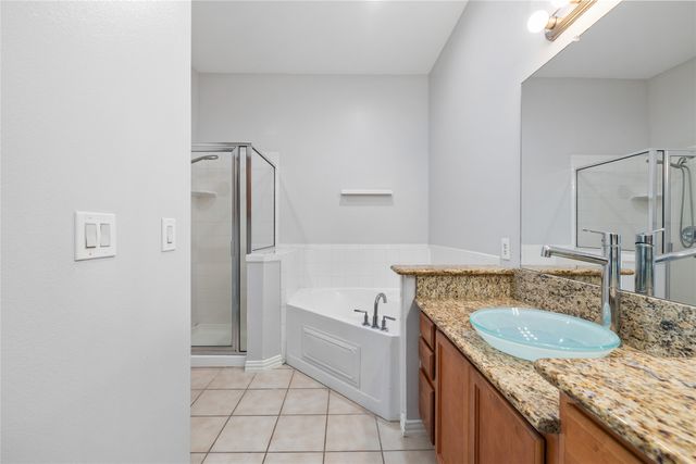 800 E 15th Street 202, Plano, TX 75074