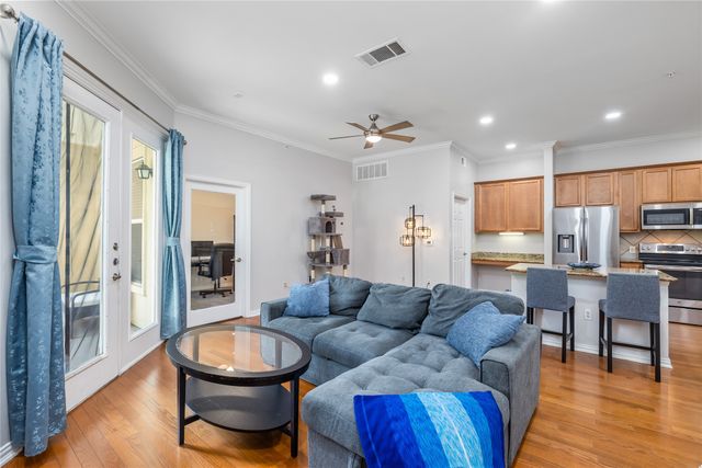 800 E 15th Street 202, Plano, TX 75074