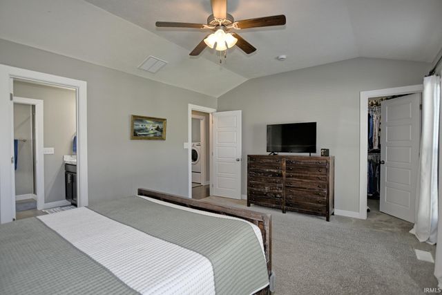8250 Leland Drive, Evansville, IN 47715
