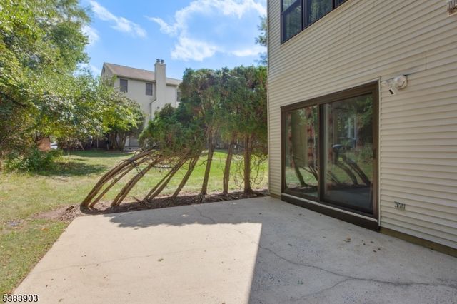 3606 Spring Brook Dr, Edison Twp., NJ 08820