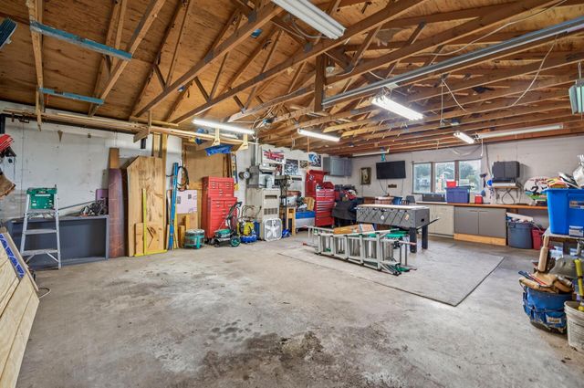 2261 139th Avenue NW, Andover, MN 55304
