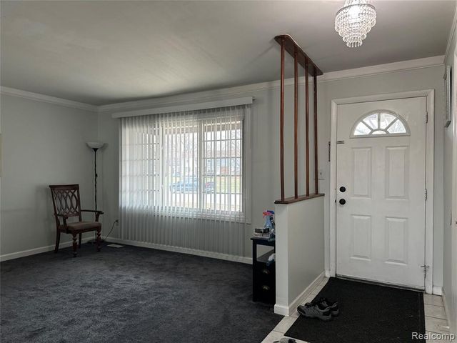 24684 Warner Avenue, Warren, MI 48091