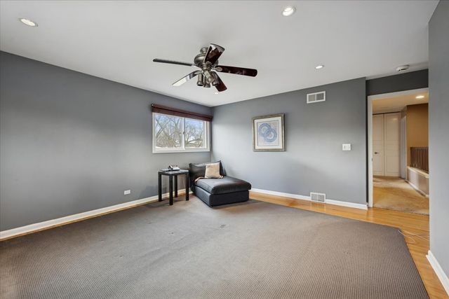 1908 Mccraren Road, Highland Park, IL 60035