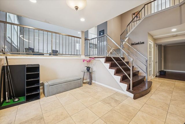 1908 Mccraren Road, Highland Park, IL 60035