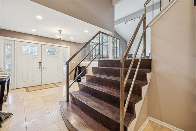 1908 Mccraren Road, Highland Park, IL 60035