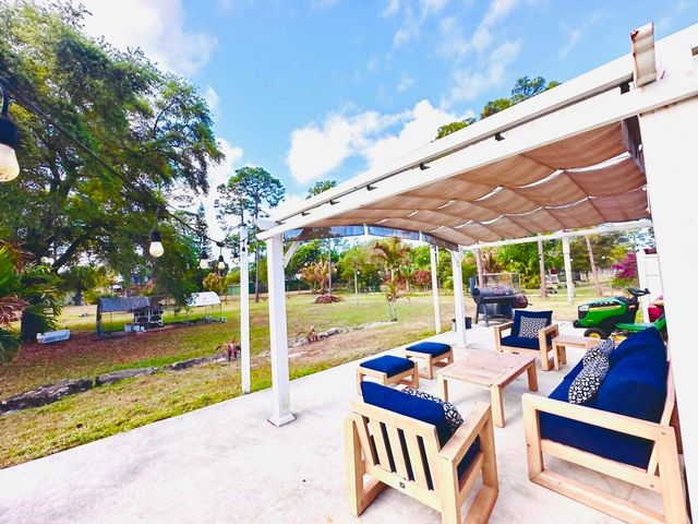 11158 51ST Court N, The Acreage, FL 33411