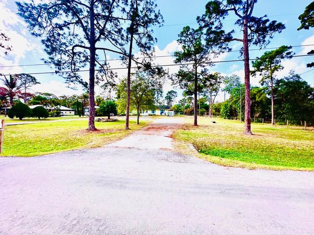 11158 51ST Court N, The Acreage, FL 33411