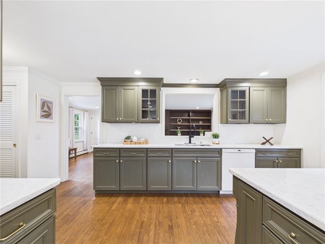 12 Tall Pine Drive, East Greenwich, RI 02818