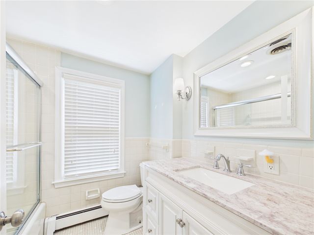 12 Tall Pine Drive, East Greenwich, RI 02818