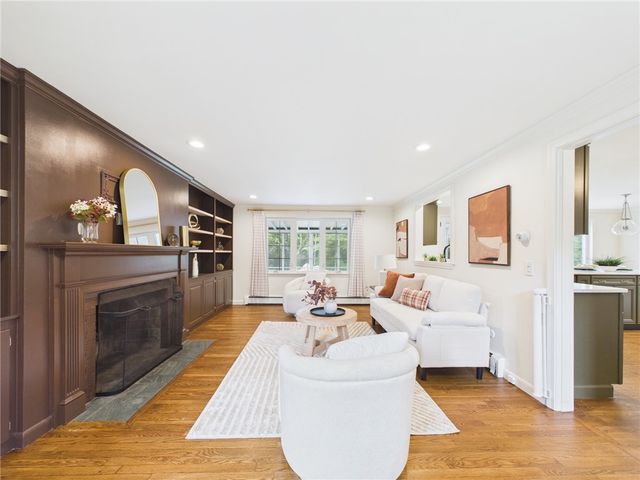 12 Tall Pine Drive, East Greenwich, RI 02818