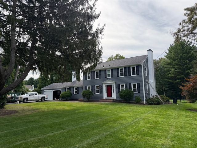 12 Tall Pine Drive, East Greenwich, RI 02818