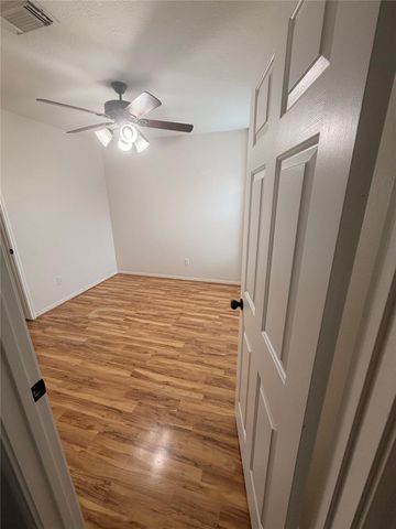 11830 Oakner Drive, Tomball, TX 77377