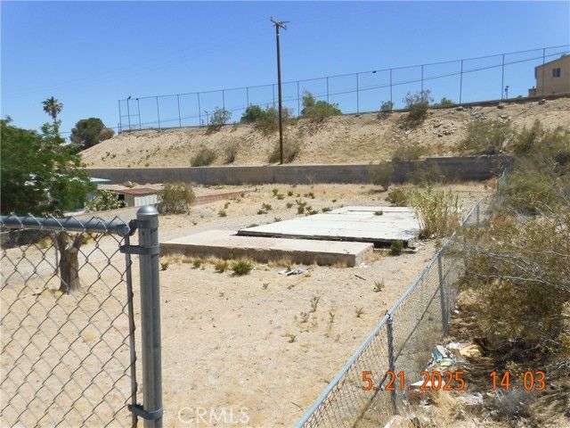524 Pioneer Street, Barstow, CA 92311