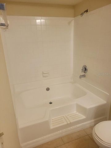 10024 STRAFFORD OAK COURT 813, Tampa, FL 33624