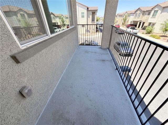 6929 Crimson Shadow Street, North Las Vegas, NV 89086