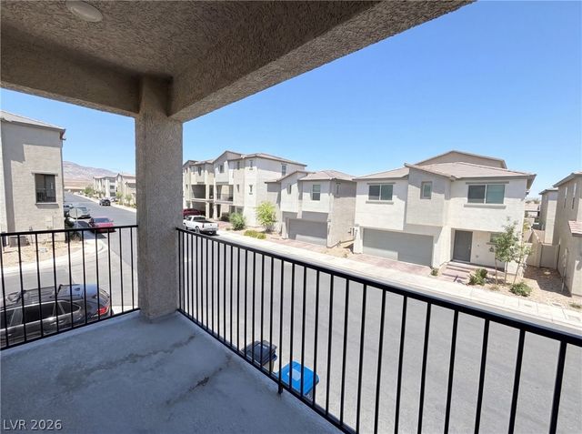 6929 Crimson Shadow Street, North Las Vegas, NV 89086