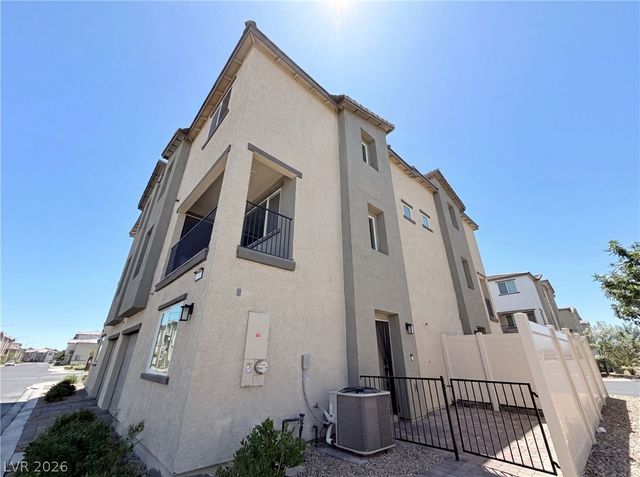 6929 Crimson Shadow Street, North Las Vegas, NV 89086