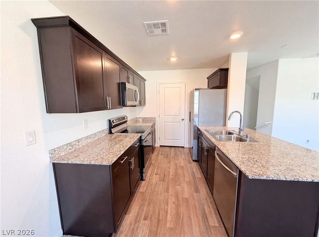 6929 Crimson Shadow Street, North Las Vegas, NV 89086