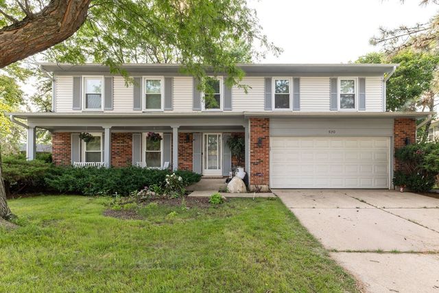 520 Highland Grove Drive, Buffalo Grove, IL 60089
