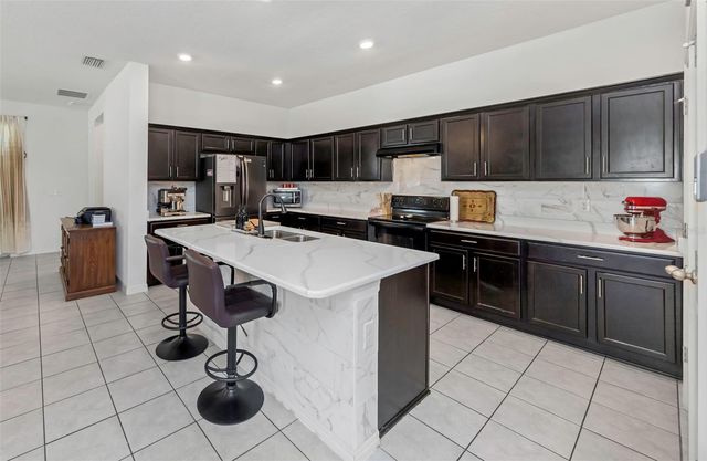 3912 REFLECTION DOCK DRIVE, Seffner, FL 33584