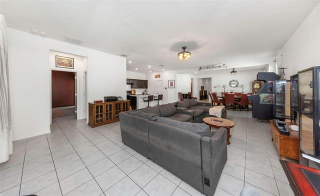 3912 REFLECTION DOCK DRIVE, Seffner, FL 33584