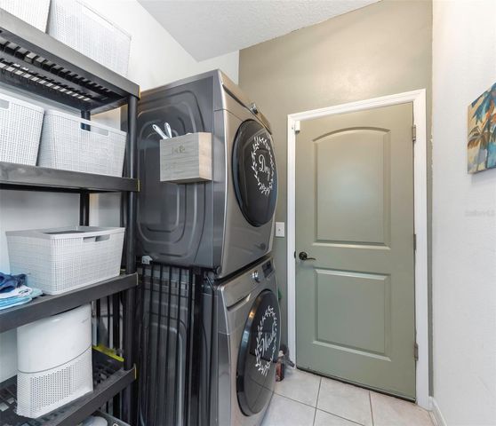 3912 REFLECTION DOCK DRIVE, Seffner, FL 33584