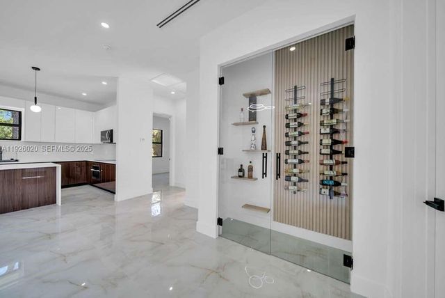 323 LONG AVE S, Lehigh Acres, FL 33974